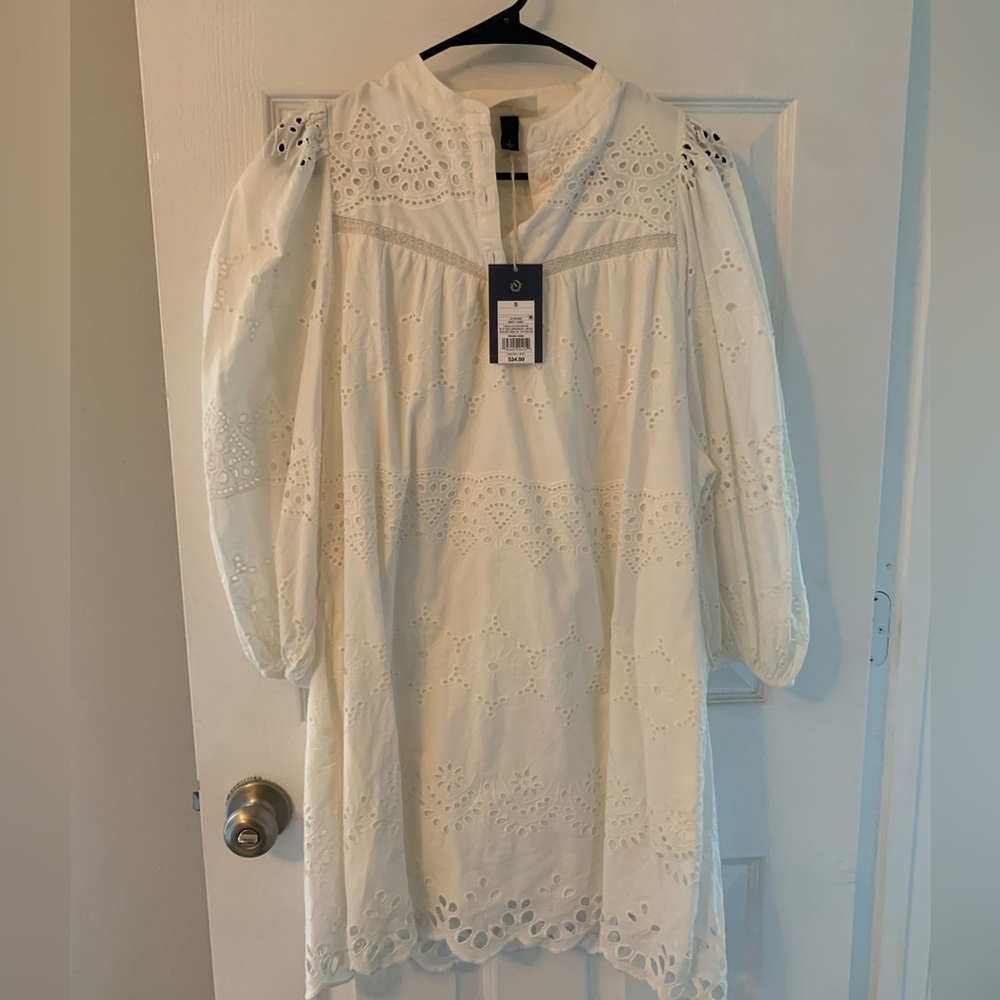 NWT Universal Thread Target Eyelet White Ballon Sleeve Mini Summer Dress (S)